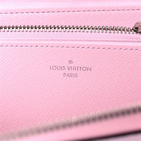 LOUIS VUITTON Monogram Escale Zippy Wallet 